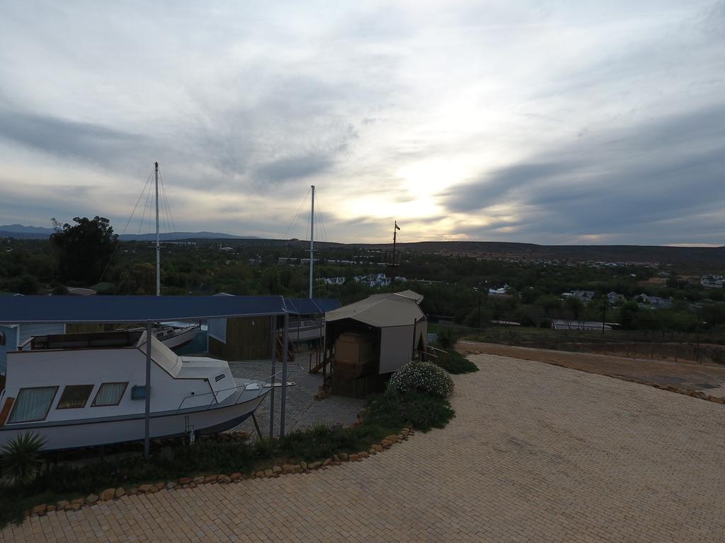 Mount Noah Lodge Oudtshoorn Dış mekan fotoğraf